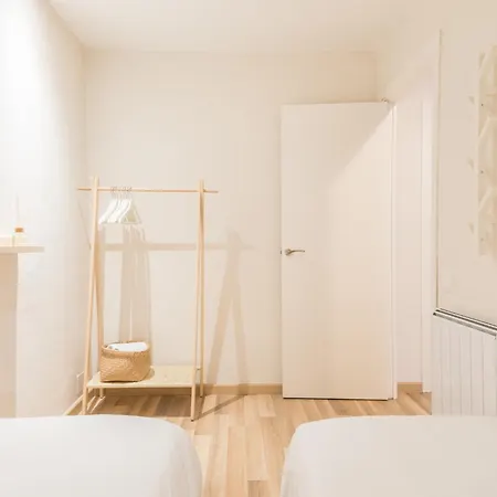 アパート Oasis With A Sunny Terrace In The Heart Of Gracia バルセロナ