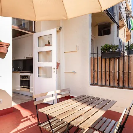 Oasis With A Sunny Terrace In The Heart Of Gracia アパート バルセロナ