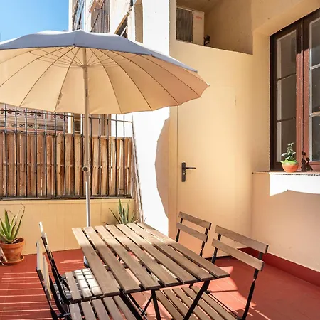 Oasis With A Sunny Terrace In The Heart Of Gracia * バルセロナ