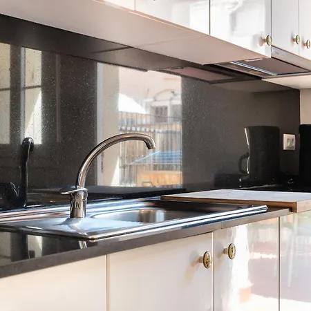 Appartement Oasis With A Terrace In The Heart Of Gracia, *