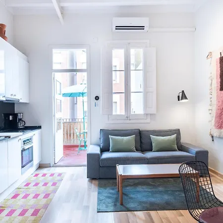Appartement Oasis With A Terrace In The Heart Of Gracia, *