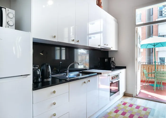 Oasis With A Terrace In The Heart Of Gracia, * ברצלונה