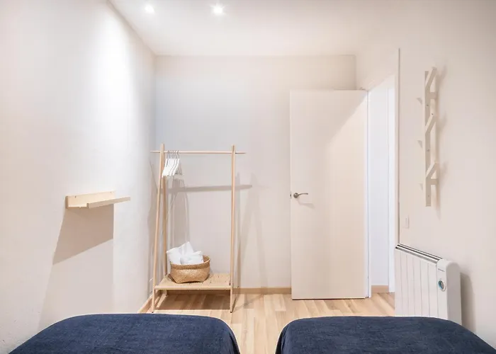 Oasis With A Terrace In The Heart Of Gracia,